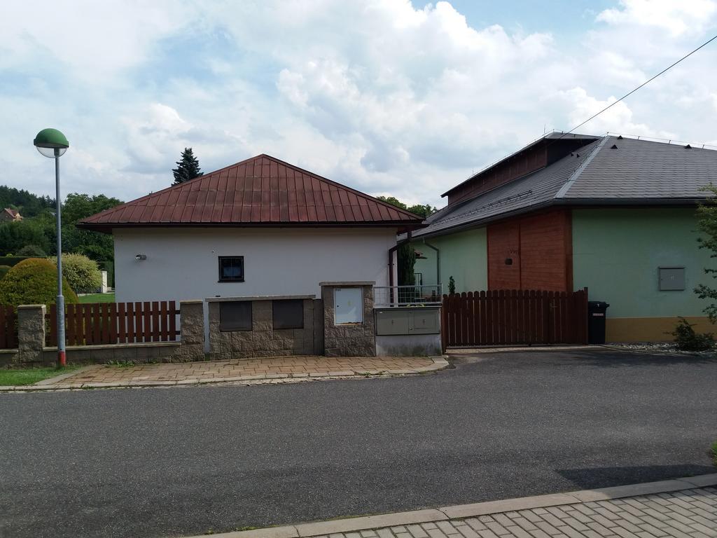 Rekreacni Domek Nový Bor Exterior foto